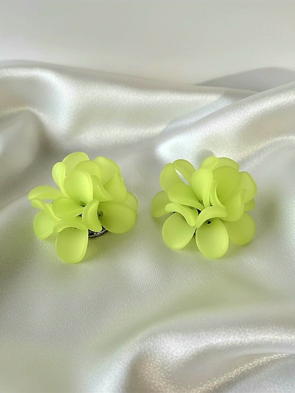 Light Green Floral Earrings - S925 Silver Needle Women Jewelry